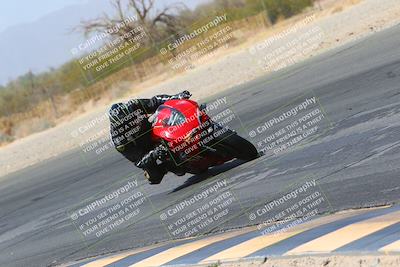 media/Mar-28-2022-Superbike Trackdays (Mon) [[b8603d0f67]]/Open Track Time/Turn 3 Inside/